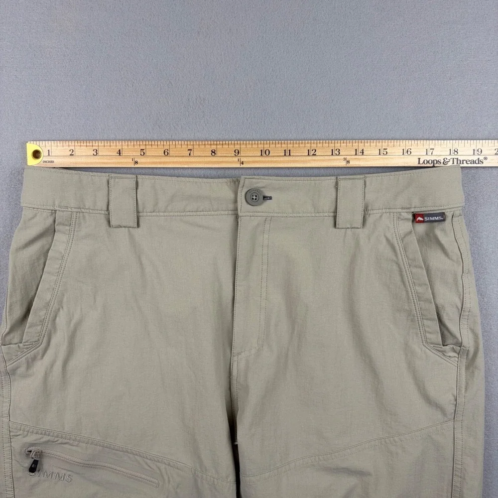 Simms Mens Large Tan Stretch Waist Quick Dry Fishing Wet Wading Shorts Hiking